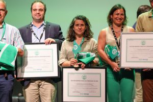 F_2201-1024x683-1-300x200 F_2201-1024x683